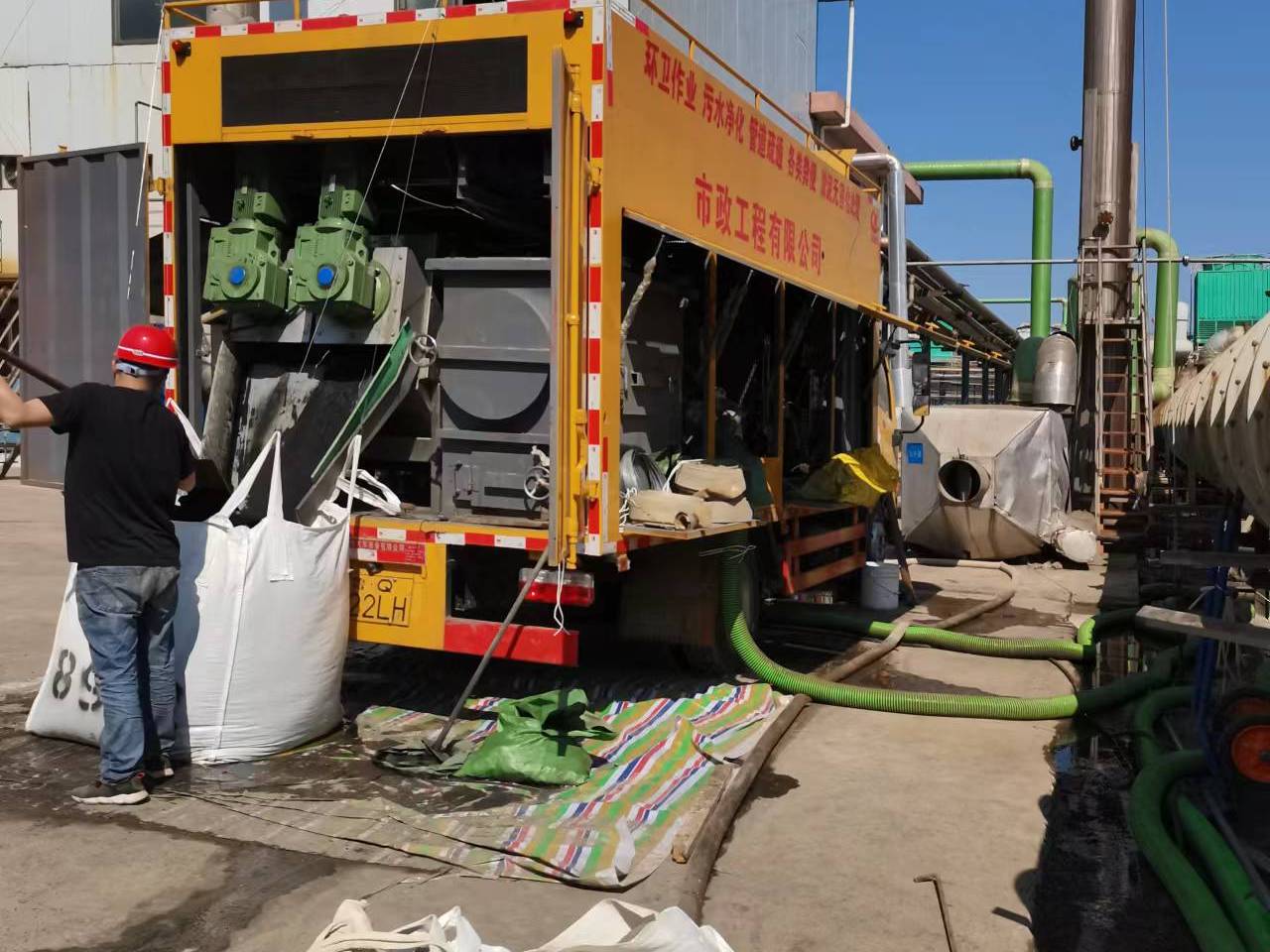 歙县淤泥压干处理